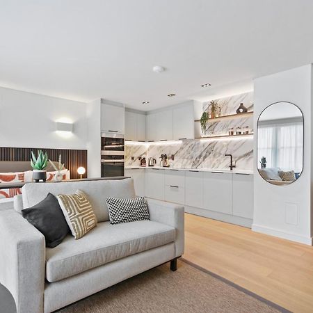 Bow Lane By Aeria Apartments Londra Esterno foto