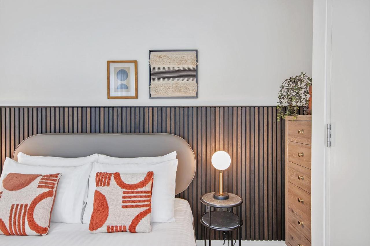 Bow Lane By Aeria Apartments Londra Esterno foto