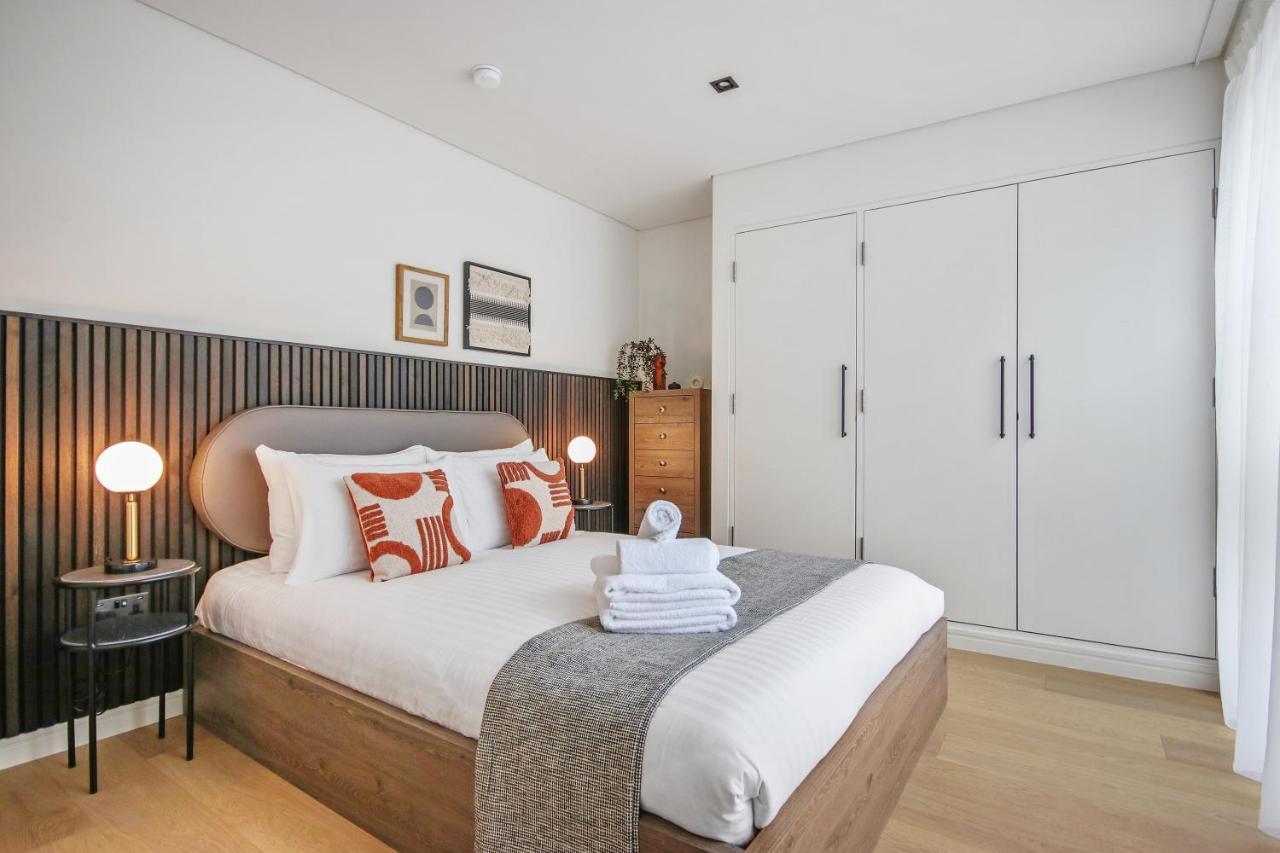 Bow Lane By Aeria Apartments Londra Esterno foto