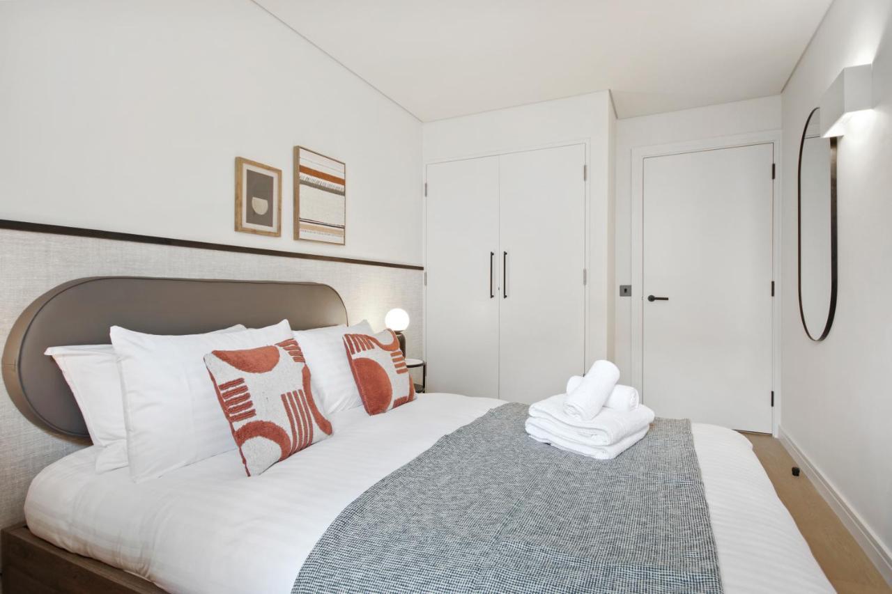 Bow Lane By Aeria Apartments Londra Esterno foto
