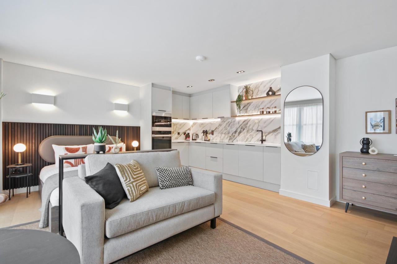 Bow Lane By Aeria Apartments Londra Esterno foto