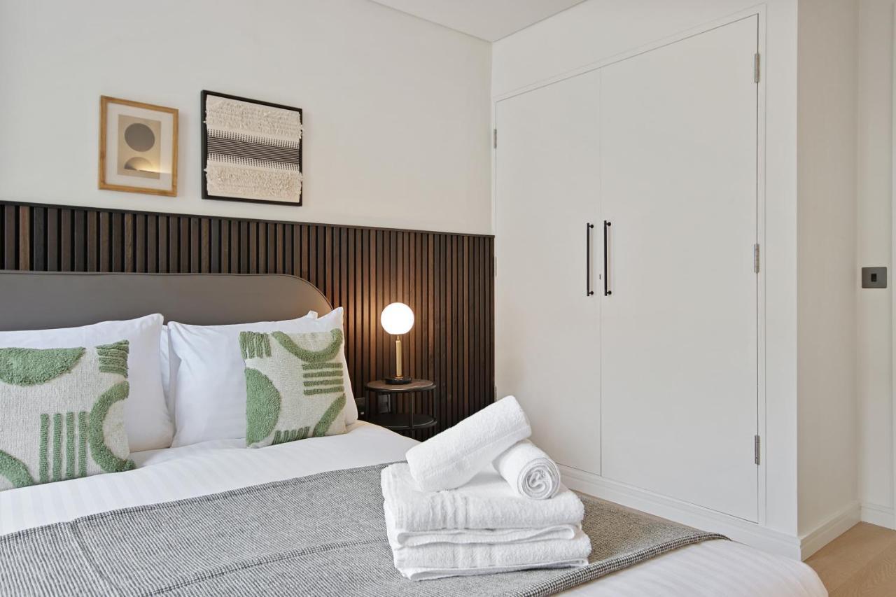 Bow Lane By Aeria Apartments Londra Esterno foto